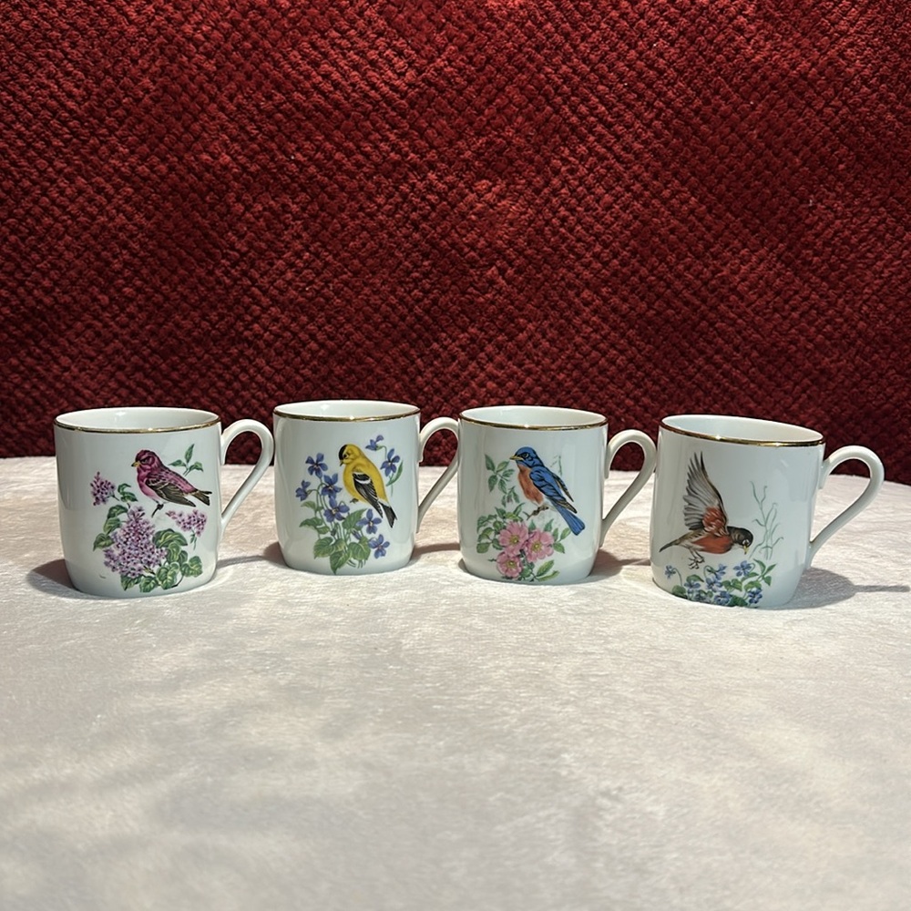 Vtg, Bareuther Waldsassen Bavaria Germany China Cups. Birds,flowers. Set of 4